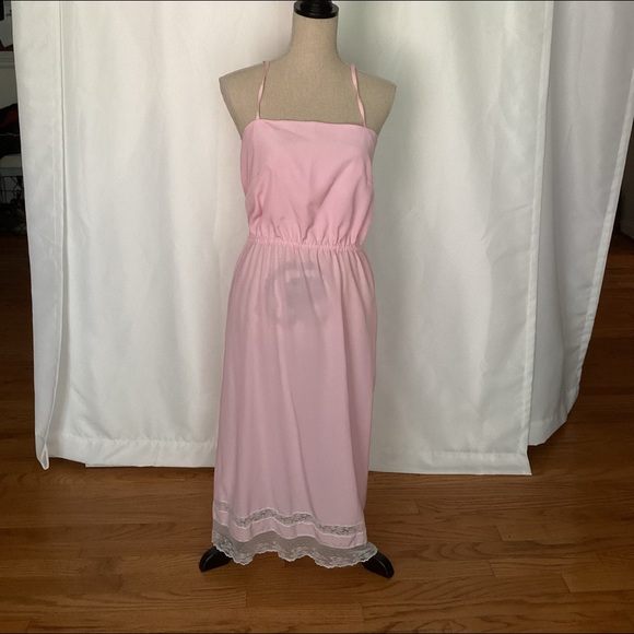 Silk pastel pink lace dress - Picture 6 of 8